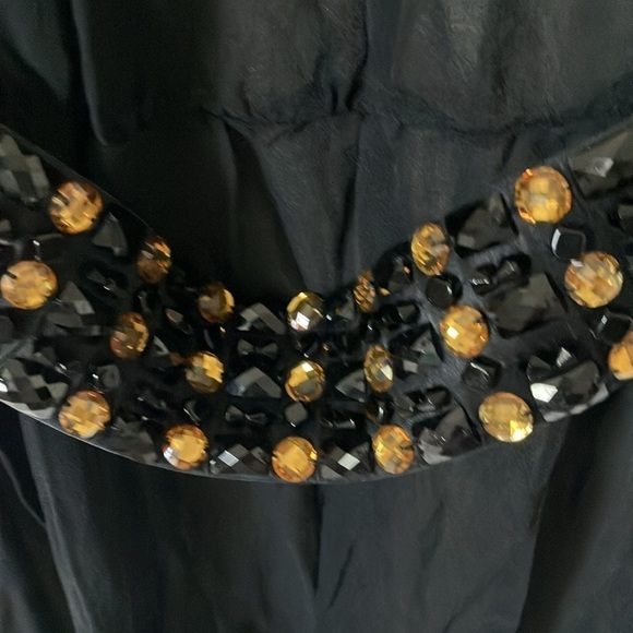 Banana Republic:Black Sheer top layer with cream liner-Jeweled belt- elastic- 6 - Picture 3 of 16